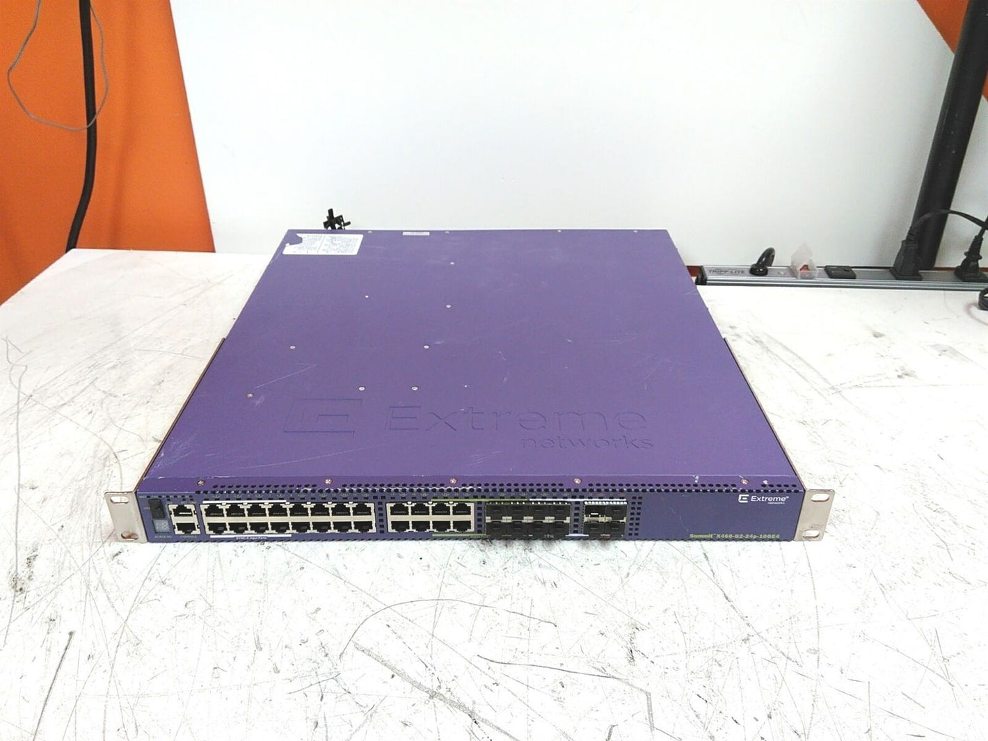 Extreme Networks 16703 Summit X460-G2-24p-10GE4 24 Port Ethernet Switch Edge