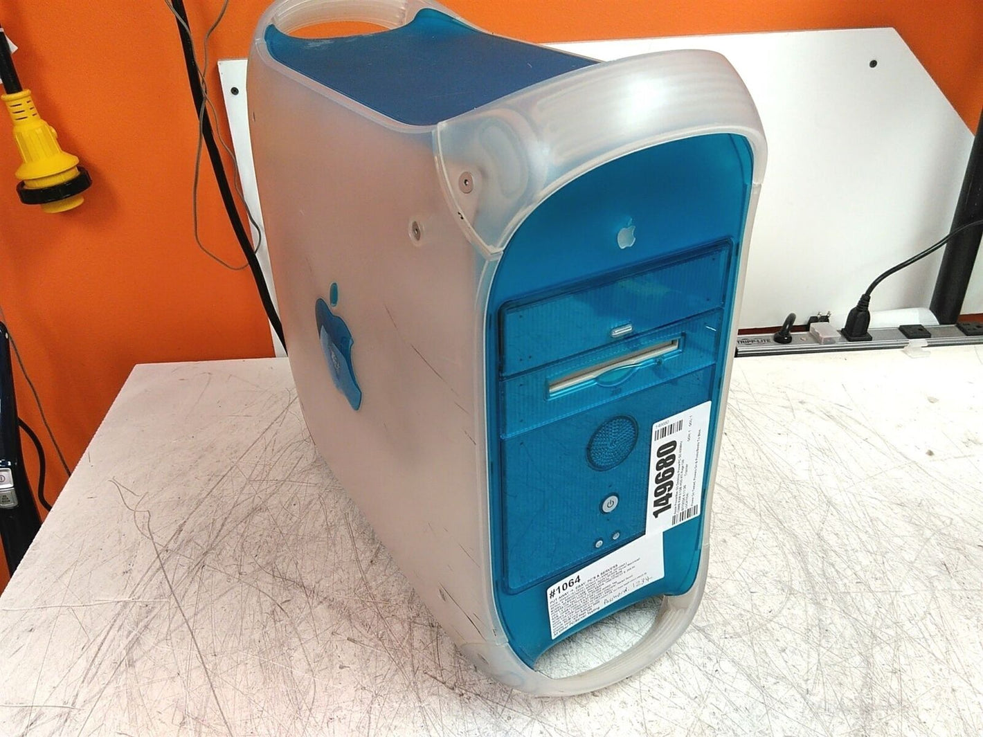 Apple PowerMac G3 masOS 9.2 Desktop PowerPC G3 400MHz 128MB 9.1GB ATI Rage 128
