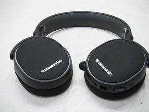 SteelSeries Arctis 3 Black Wired Gaming Headphones NO cables included