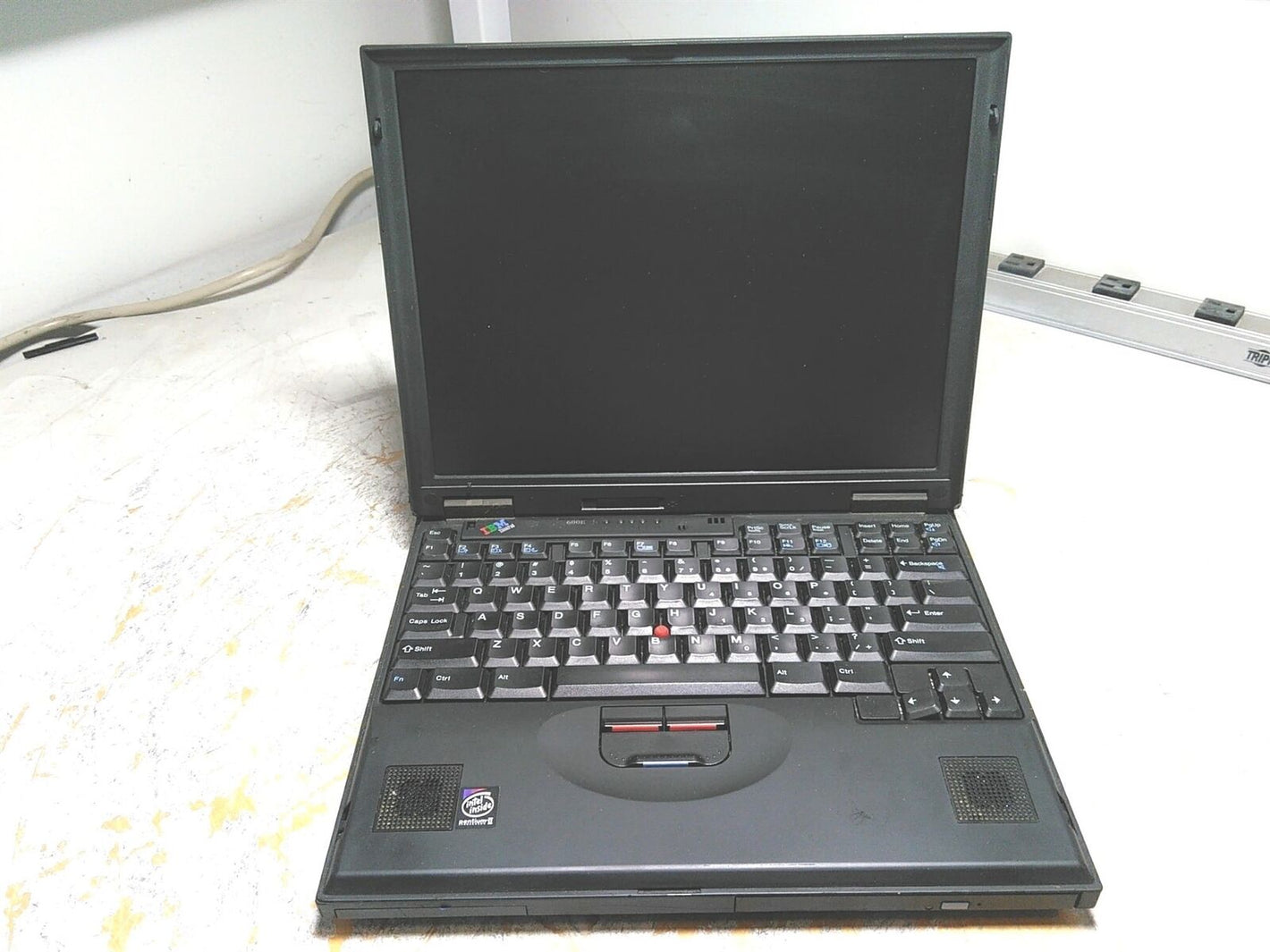 IBM ThinkPad 600E 13" Laptop Pentium II 400MHz 160MB 0HD No PSU