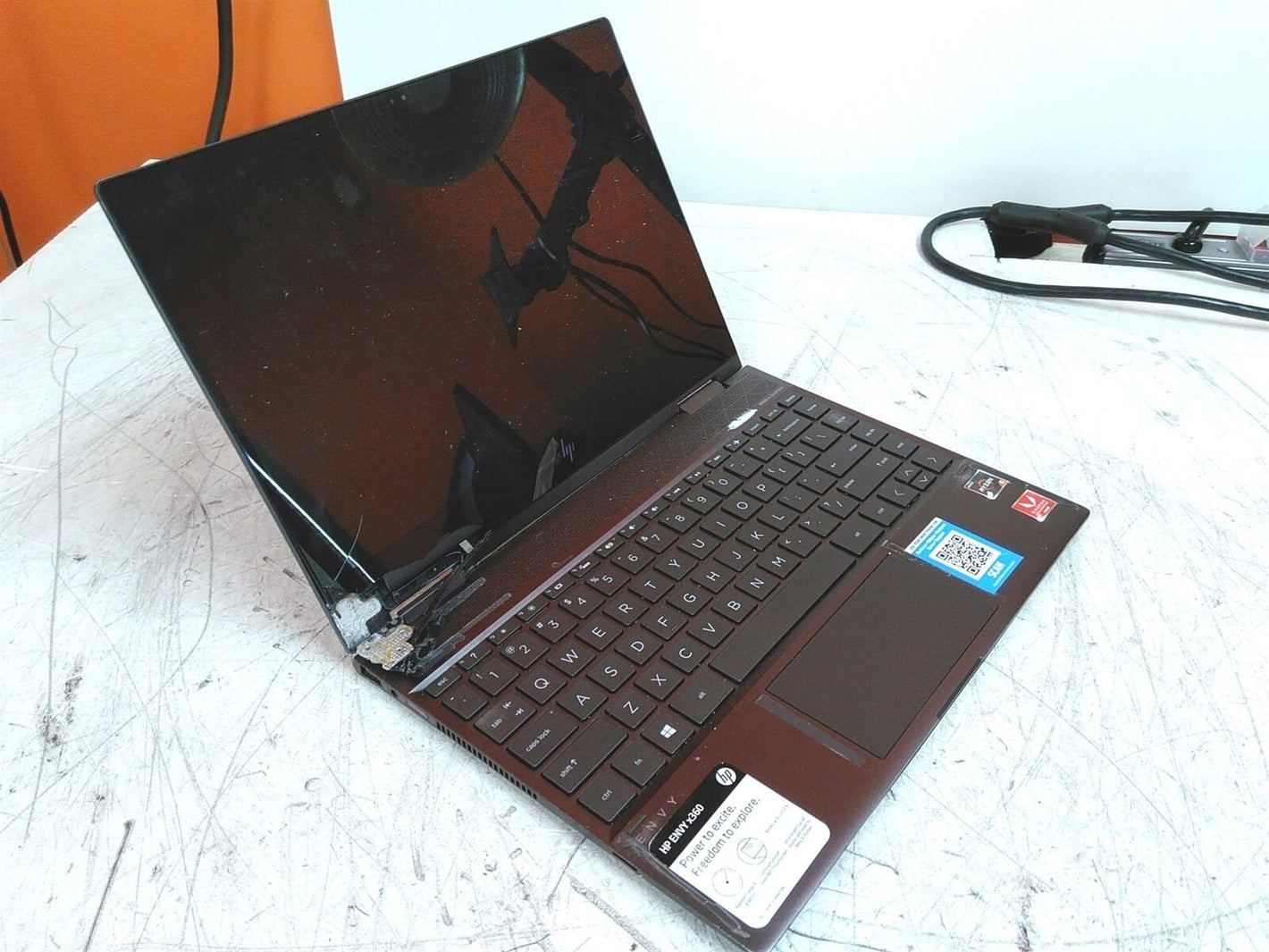 Defective HP Envy x360 m Convertible 13m-ag0001dx Ryzen 5 2GHz 8GB 0HD AS-IS