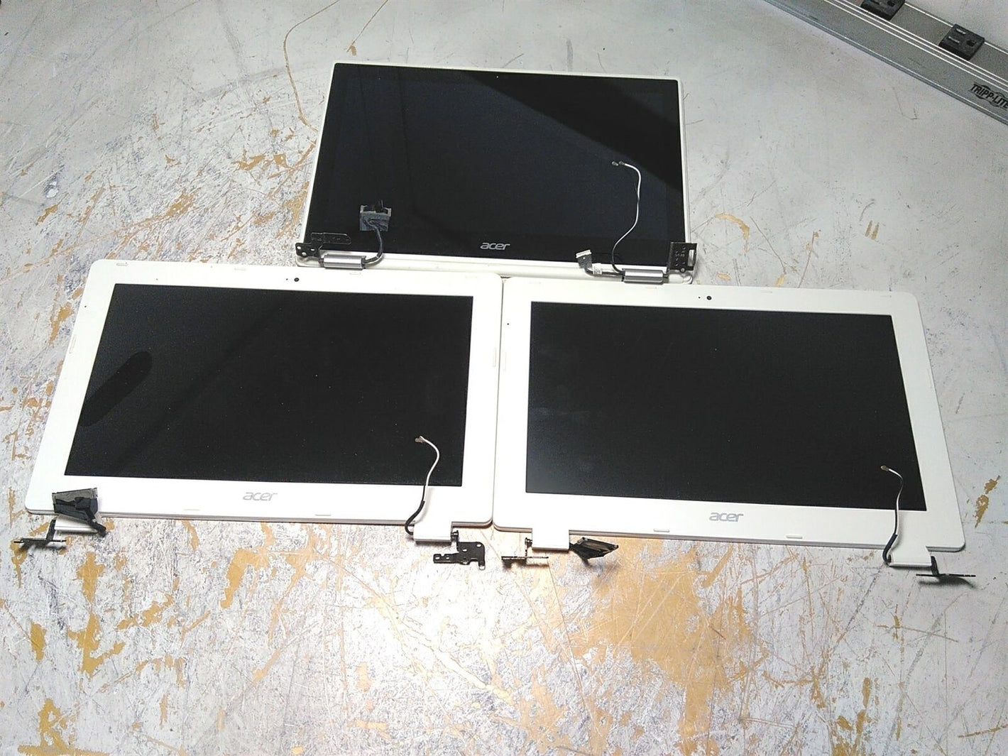 Lot of 3 Acer CB3-111 CB5-132T Chromebook LCD Assembly w/Hinges